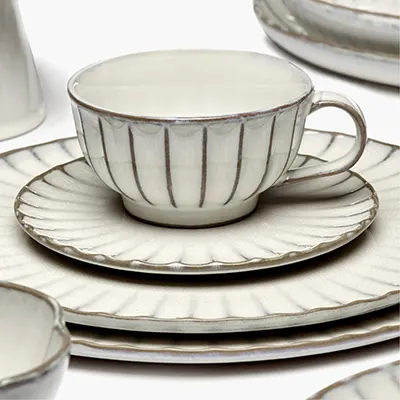 Cups & Mugs